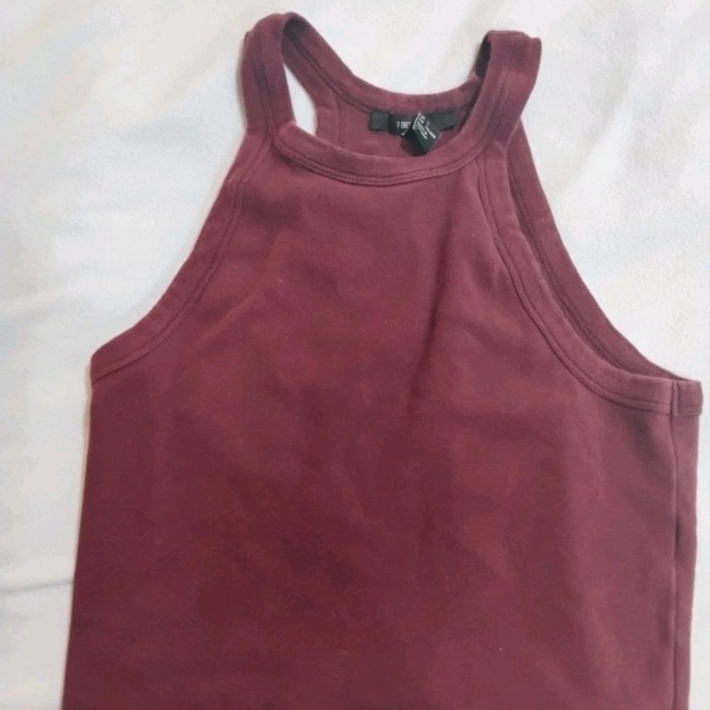 Forever 21 Burgundy Sleeveless Crop Top